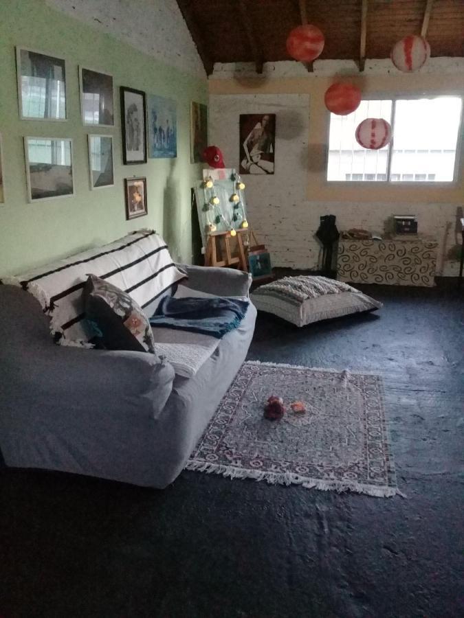 La Casa De Los Murales Avellaneda  Dış mekan fotoğraf