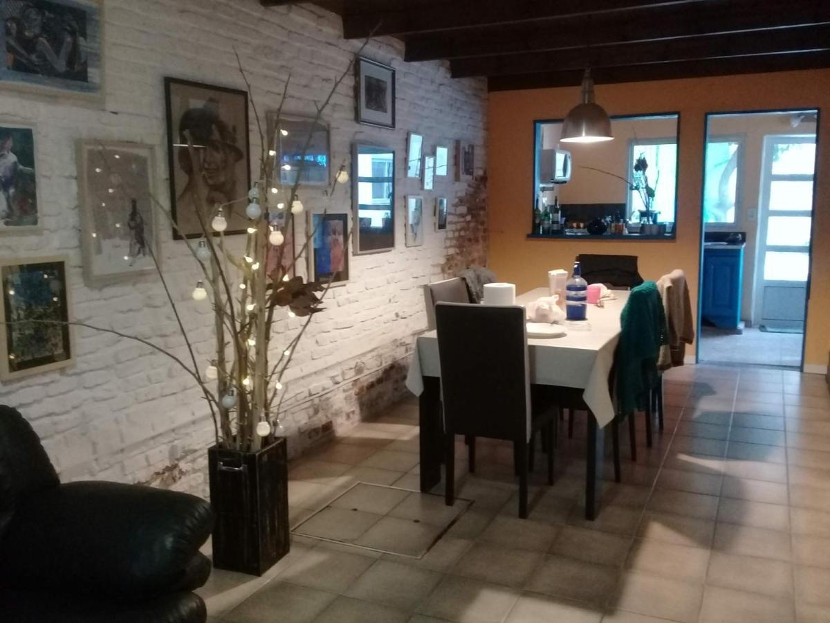 La Casa De Los Murales Avellaneda  Dış mekan fotoğraf