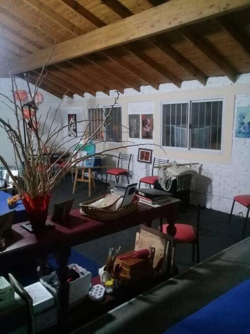 La Casa De Los Murales Avellaneda  Dış mekan fotoğraf